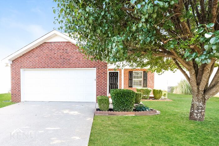 Primary Photo - 1414 Amal Dr