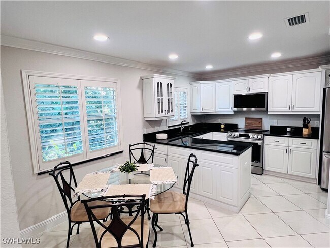 Building Photo - 3200 Binnacle Dr