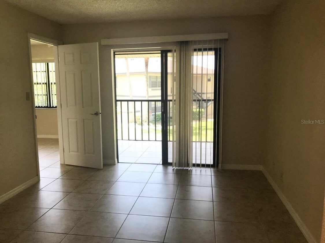 Primary Photo - 2/2 2nd floor Condo