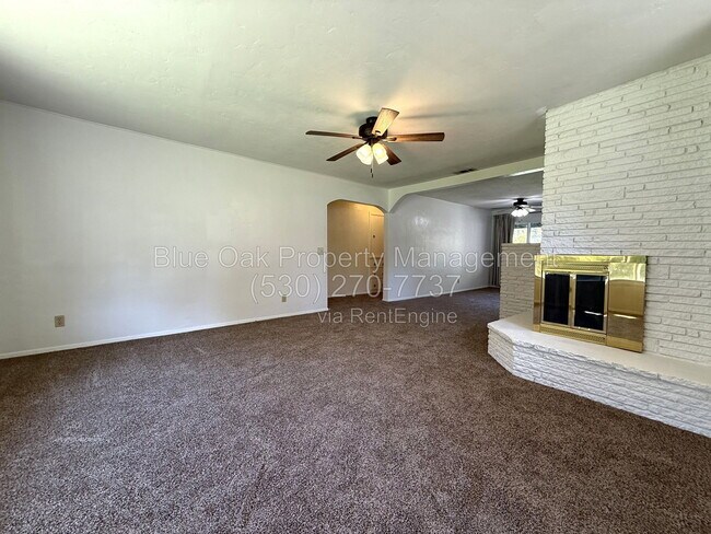 Foto del edificio - 2040 Humboldt Rd