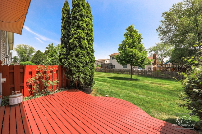 Building Photo - 11 Wood Sorrel Pl