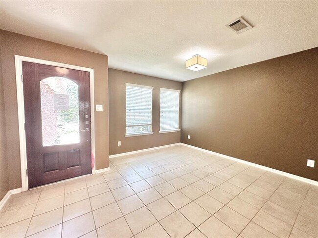 Building Photo - 18314 Cimmaron Oak Ln