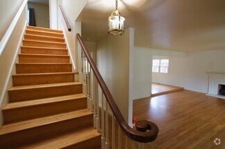 Building Photo - 1715 Grizilo Dr