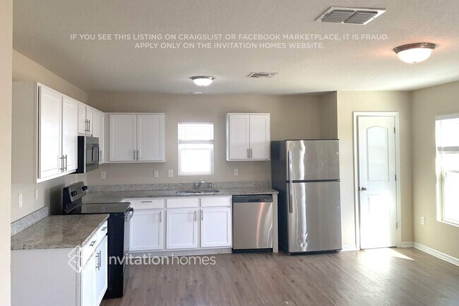 Foto del edificio - 202 Gladiola Ct