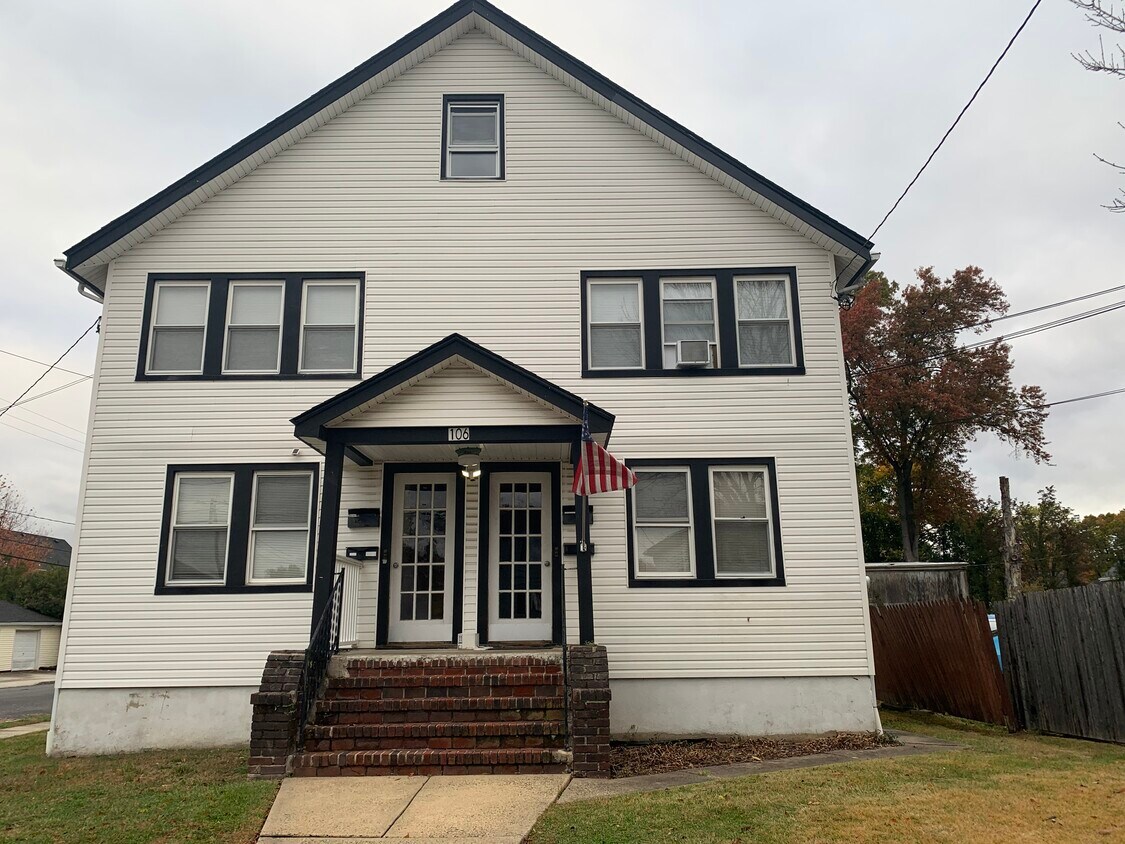 Foto principal - 106 2nd Ave