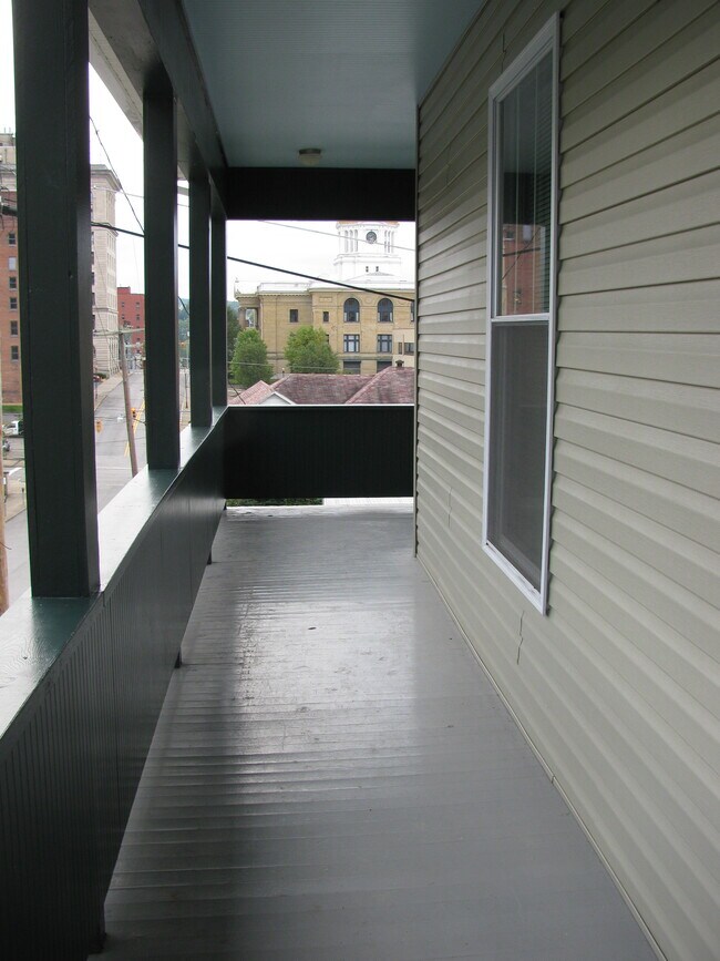 Foto del edificio - 425 Jefferson St