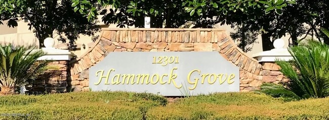 Foto del edificio - 12301 Kernan Forest Blvd