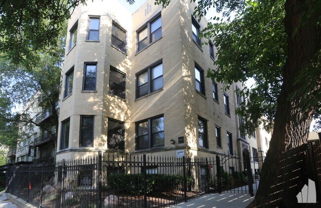 Foto del edificio - 527 W Barry Ave