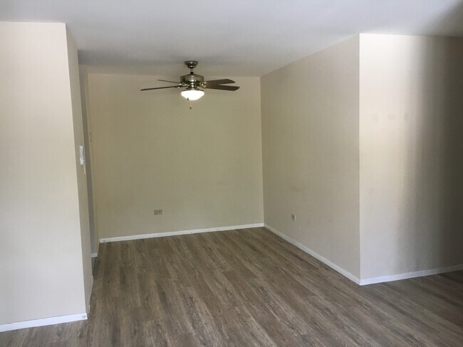 Dining Room - 6181 Knoll Wood Rd