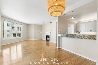 Building Photo - 1630 S Harbor Way