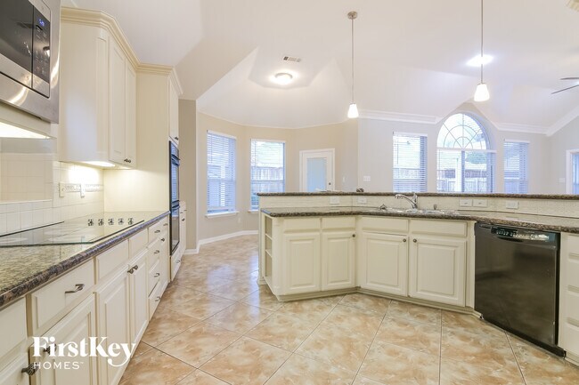 Building Photo - 3145 Waterside Dr
