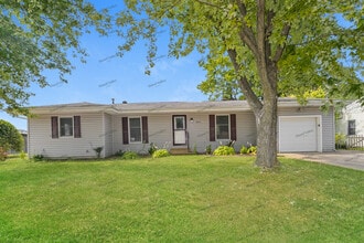 Building Photo - 3003 Ridgeview Dr