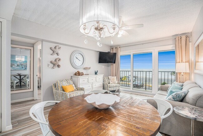 Foto del edificio - 7310 Seawall Blvd