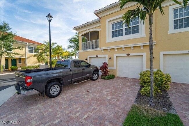 Building Photo - 8540 Violeta St