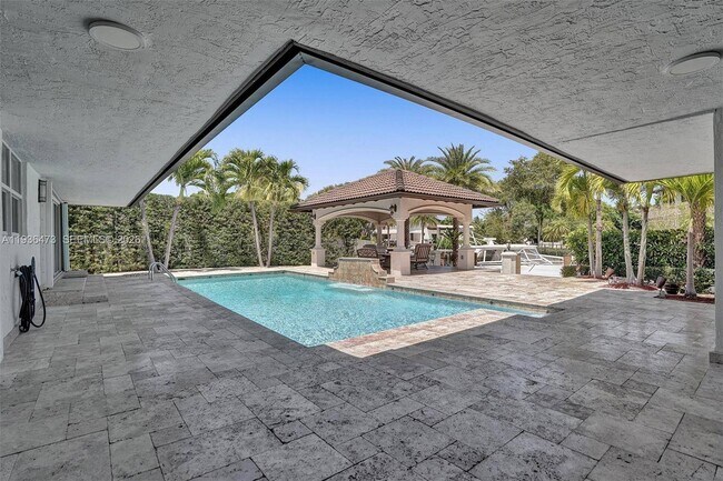 Foto del edificio - 13105 Biscayne Island Terrace