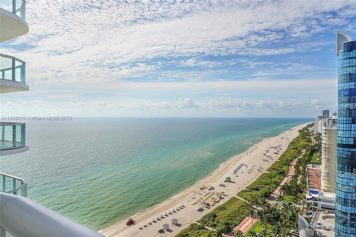 Primary Photo - 6365 Collins Ave