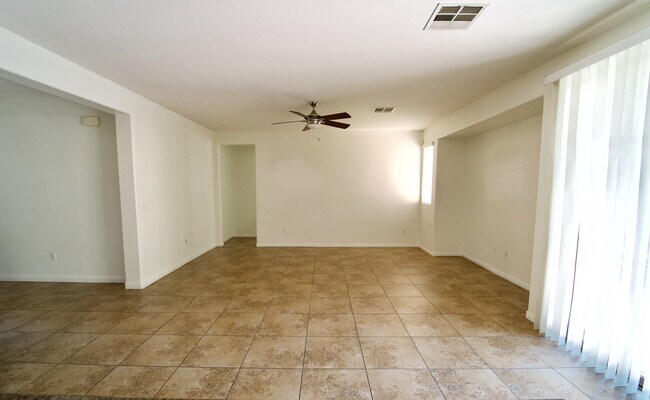 Foto del edificio - 7467 Horizon Rock Ave