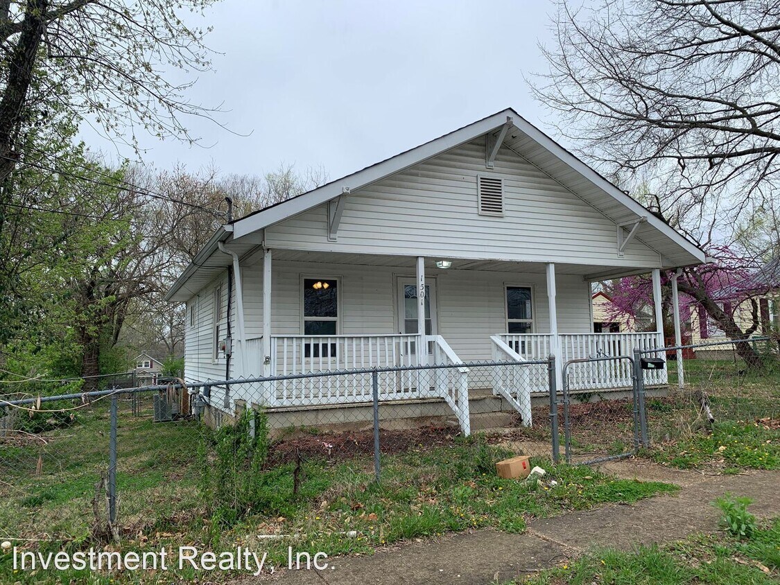 1501 Spencer St, Rolla, MO 65401 House Rental in Rolla, MO