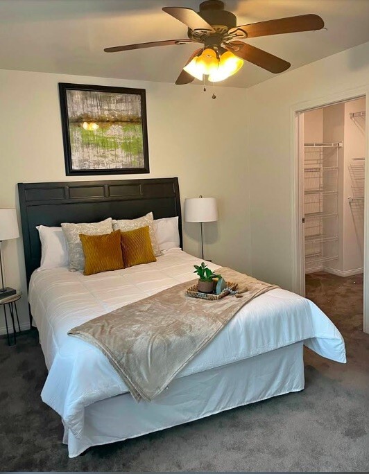 Foto principal - 7204 N Chestnut Ln