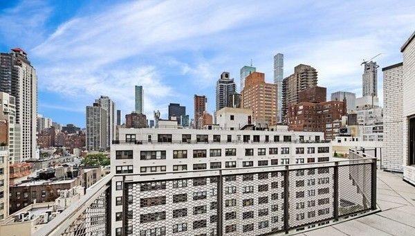 Building Photo - 225 E 63rd St