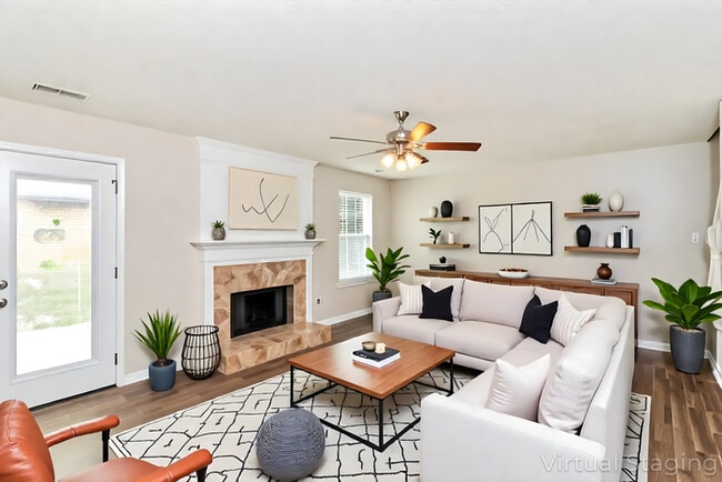 Building Photo - 3801 Wexford Dr