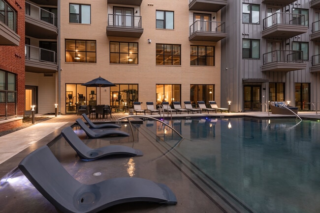 Piscina - Residences at Grayson Heights