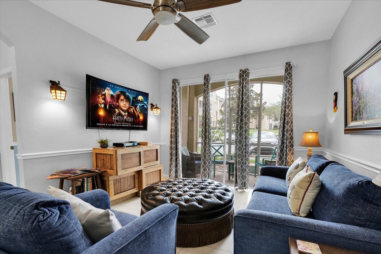 Primary Photo - 2302 Silver Palm Dr