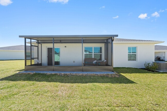 Building Photo - 885 Dockside Dr SW
