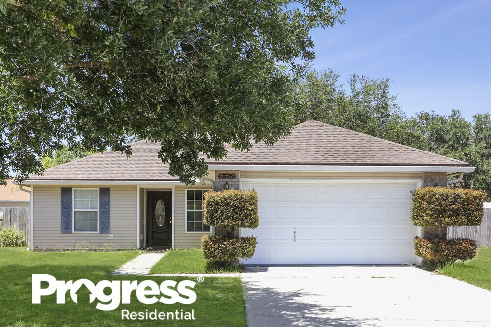11227 Stanley Steamer Ln, Jacksonville, FL 32246 House for Rent in
