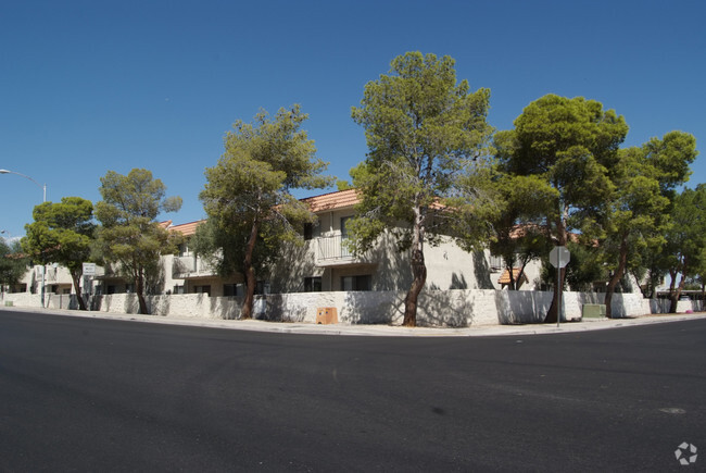 Building Photo - Decatur Pines Apartments