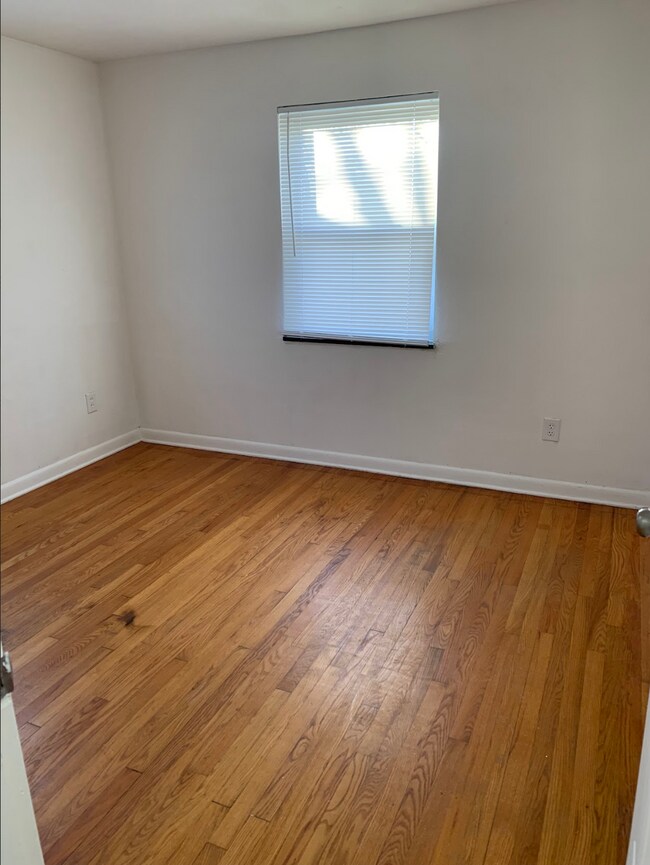 Foto del edificio - 39 N Wright Ave