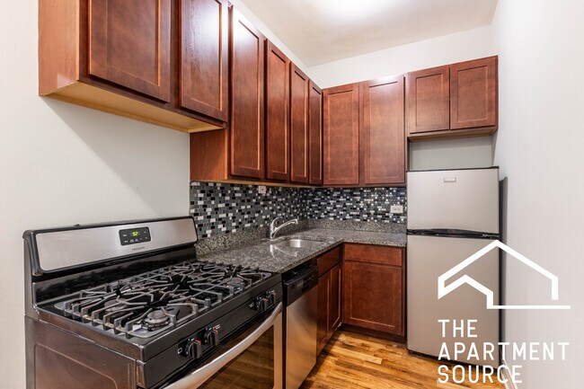 Foto del edificio - 4635 N Paulina St