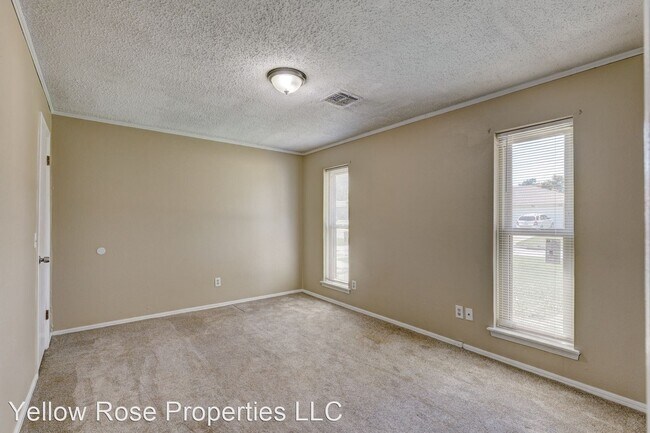 Building Photo - 5 br, 2 bath House - 316 S Morgan Dr