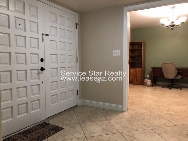 Building Photo - Horse property w/4 bedroom home in Gilbert