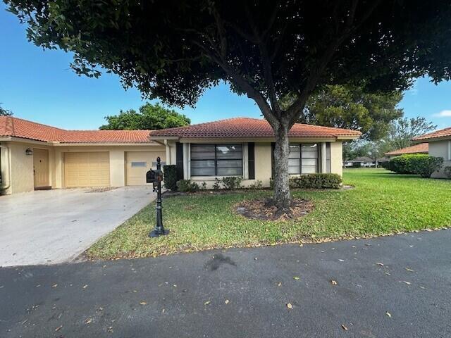 Primary Photo - 9930 Frangipani Tree Way