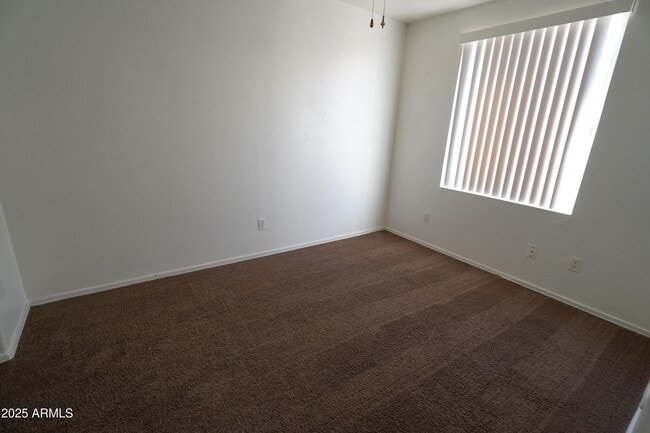 Building Photo - 2293 W 20th Ave