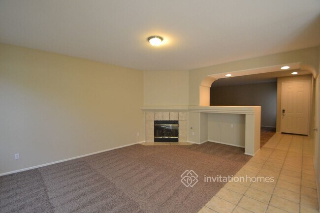 Building Photo - 40044 Costa Ct