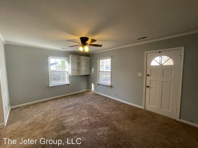 Building Photo - 2 br, 1 bath House - 3403 E Hovekamp Road