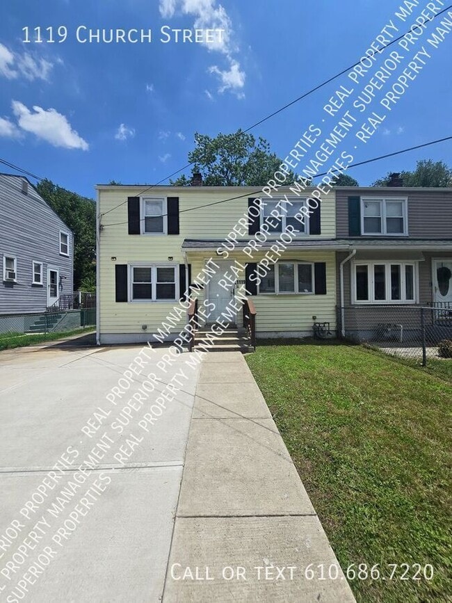 Building Photo - 1119 Church St