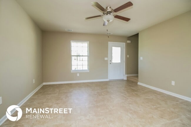 Building Photo - 102 Chyntara Dr