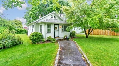 Building Photo - 111 Bellecrest Ave