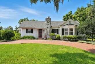 500 Gatlin Ave