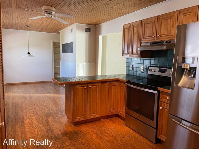 Foto del edificio - 4 br, 1 bath House - 2805 Comanche Drive