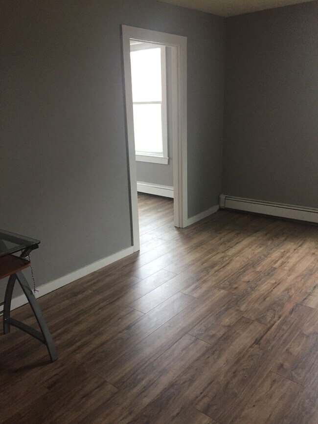 Foto del edificio - 33 Poplar St