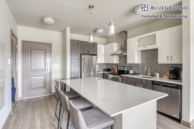 Building Photo - 32 Second Avenue-SI FL3-ID978