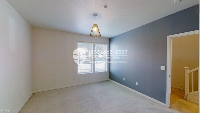 Foto del edificio - 3 br, 3 bath House - 22807 Paseo Pl -