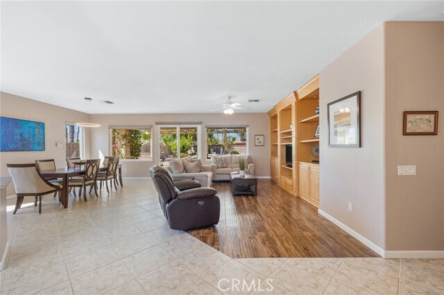 Building Photo - 39371 Blossom Cir