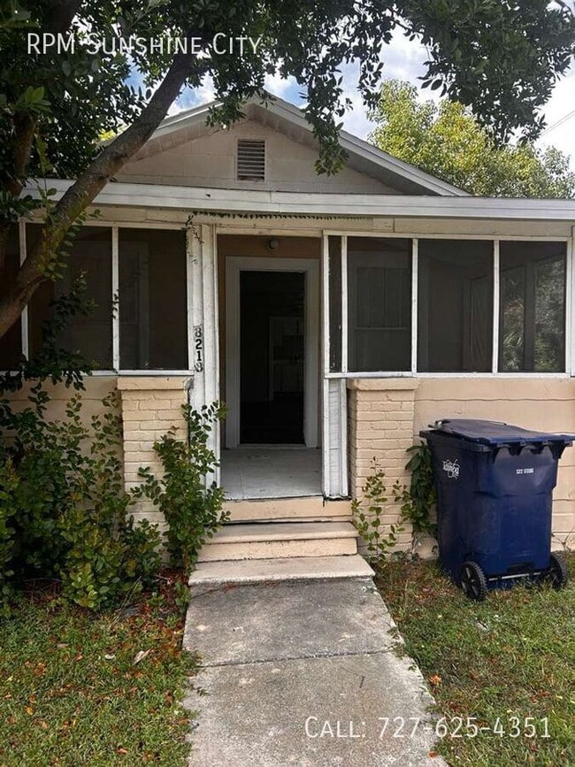 Building Photo - 8218 N Klondyke St