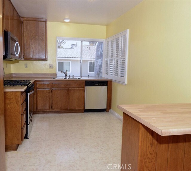 Foto del edificio - 2470 Coventry Cir