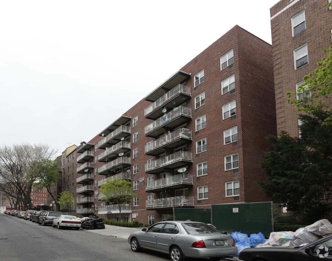 Cara Terrace 8333 118th St Kew Gardens, NY Apartments for Rent in